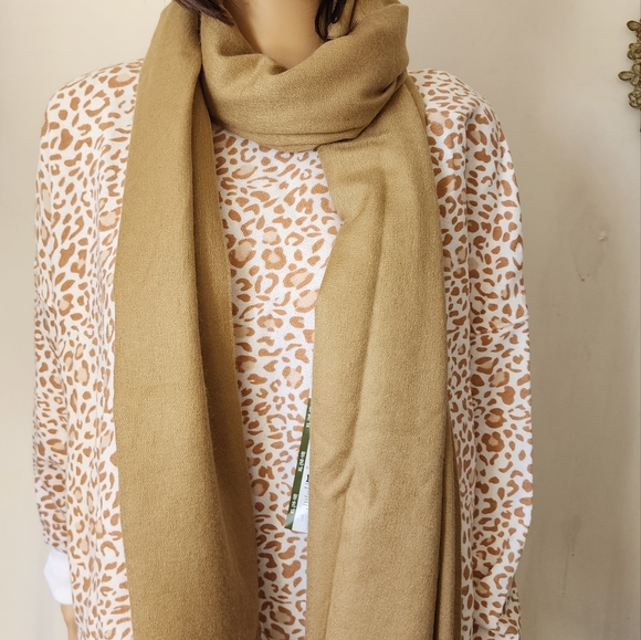 Kennith Cole Reaction Wrap Cashmere - Picture 3 of 5